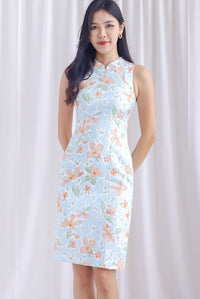 Korren Cheongsam Dress In Blue/Orange Floral
