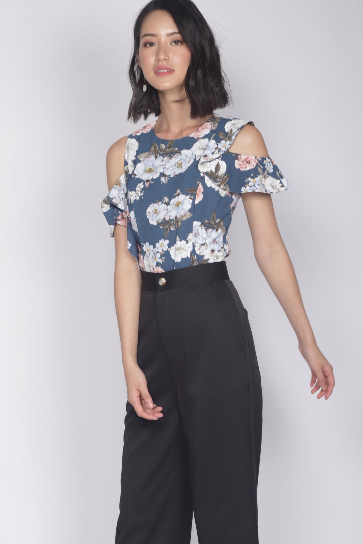*Premium* Christie Ruffle Floral Top In Blue