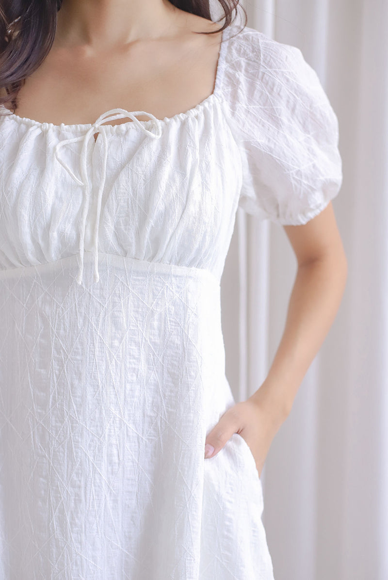 Patti Texture Puffy Sleeve Tie Midi Dress In White