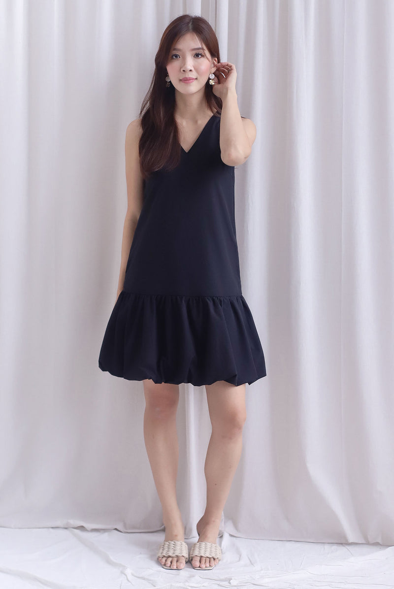 Agnella Balloon Hem Babydoll Dress In Black
