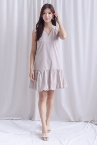 Agnella Balloon Hem Babydoll Dress In Ecru