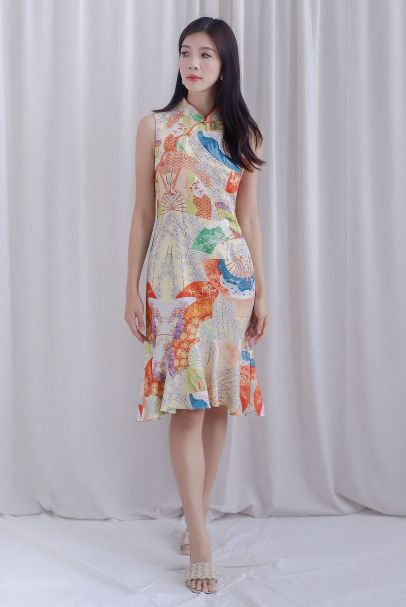 Akemi Scallop Oriental Collar Scallop Dress In Orange