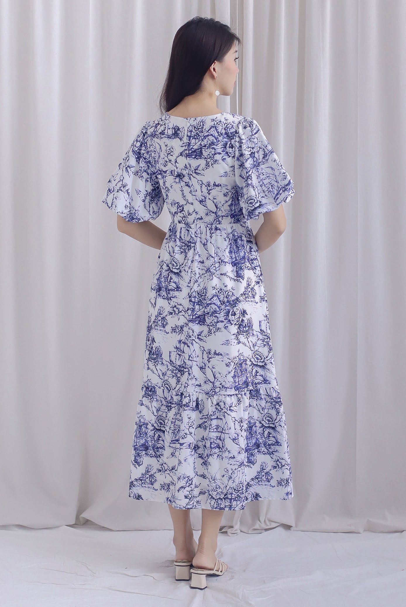 Alesha Puffy Sleeve Twist Knot Maxi Dress In Blue Porcelain