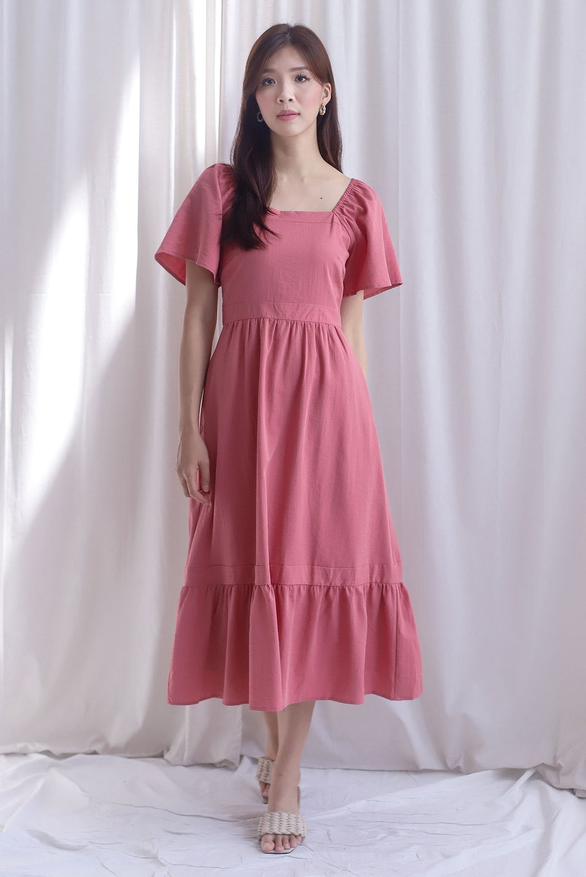 Amari Flutter Sleeves Midi Dress In Pink