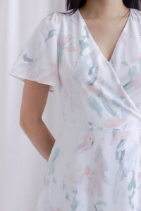 Amelia Brushstroke Sleeved Wrap Dress in Pink/Green
