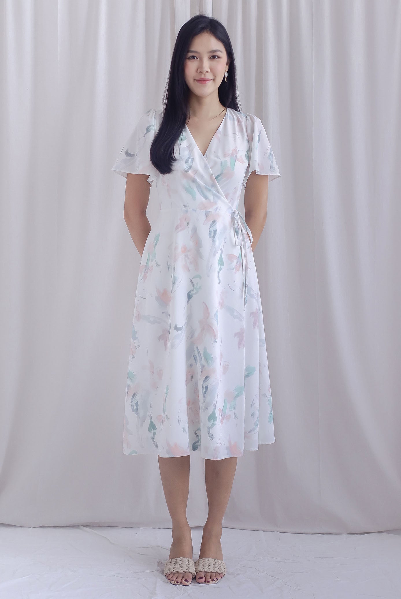 Amelia Brushstroke Sleeved Wrap Dress in Pink/Green