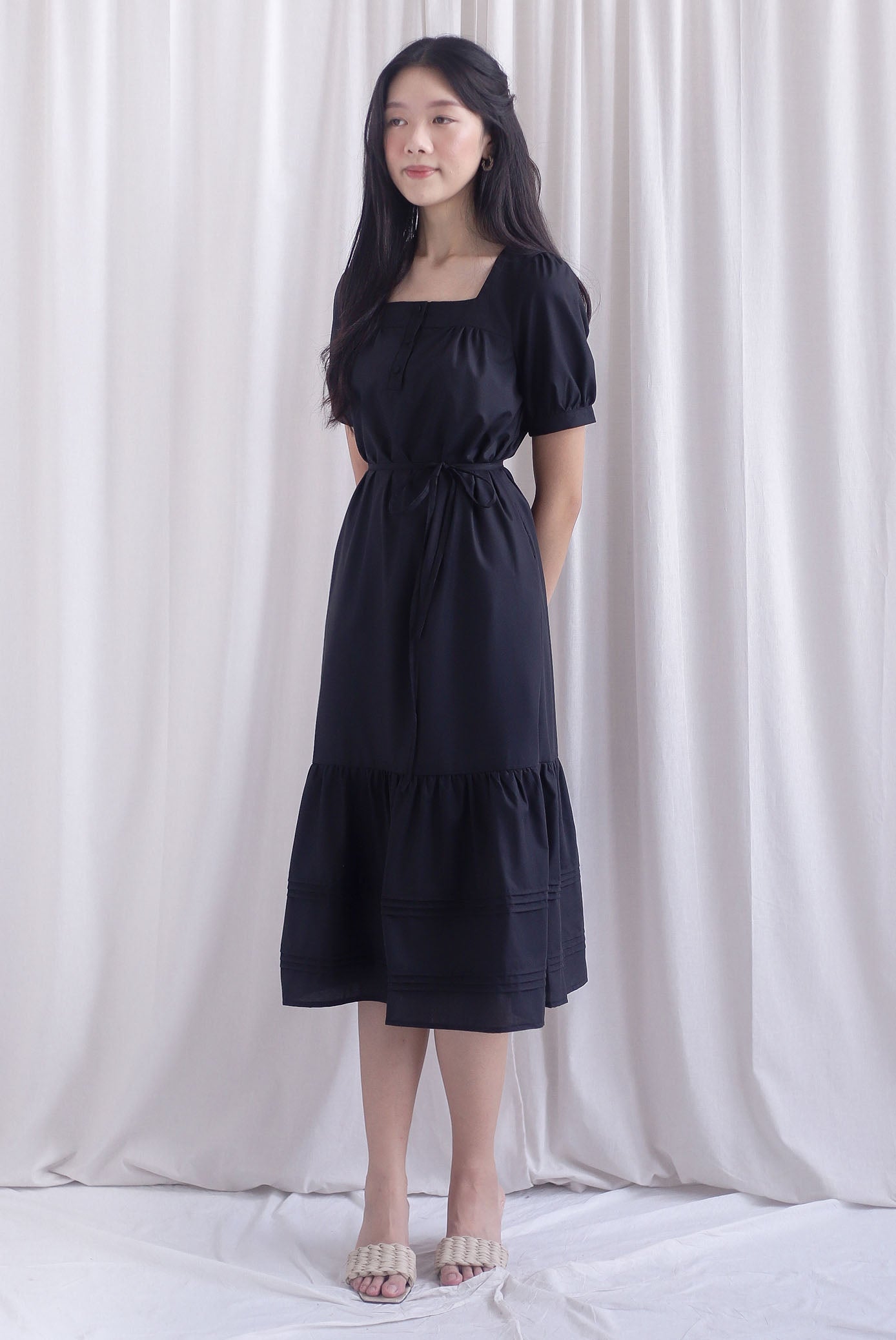 Antoinette Sashed Pintuck Hem Maxi Dress In Black