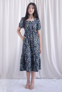 Antoinette Sashed Pintuck Hem Maxi Dress In Black Floral