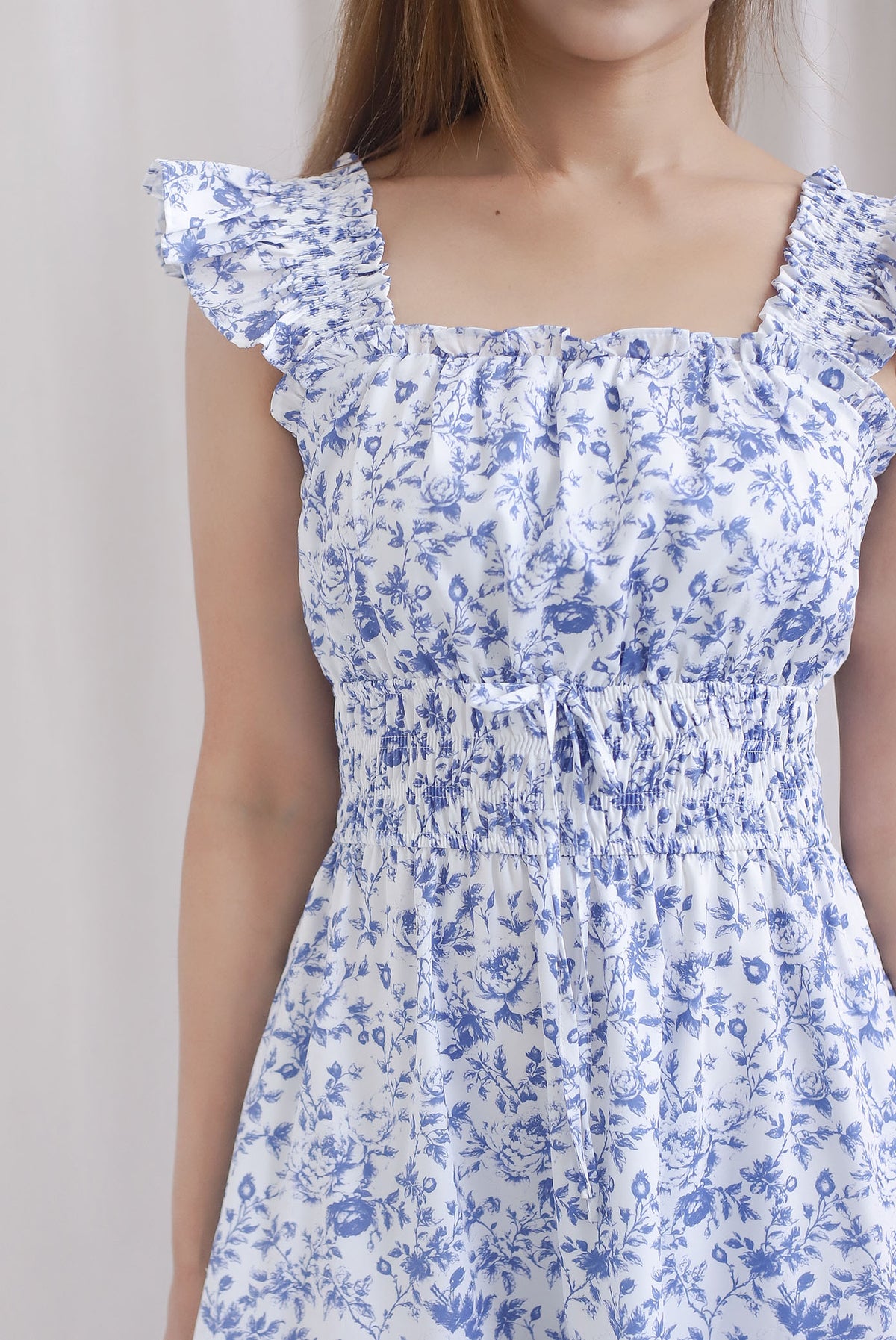 Aurell Thick Waist Ruffle Sleeve Maxi Dress In Blue Floral