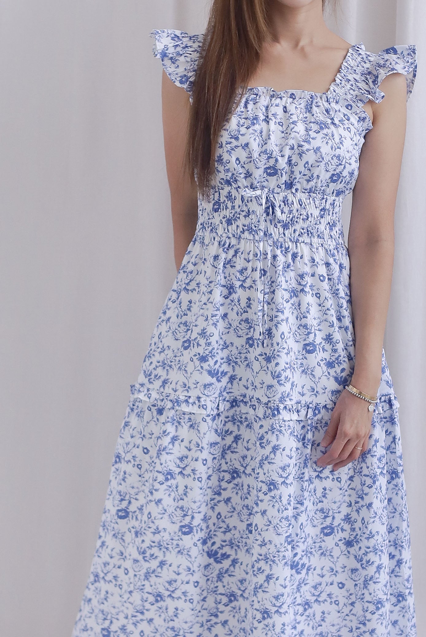 Aurell Thick Waist Ruffle Sleeve Maxi Dress In Blue Floral