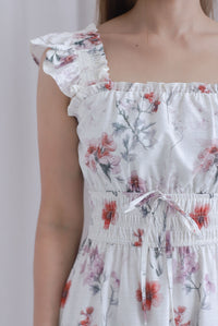 Aurell Thick Waist Ruffle Sleeve Maxi Dress In White Floral