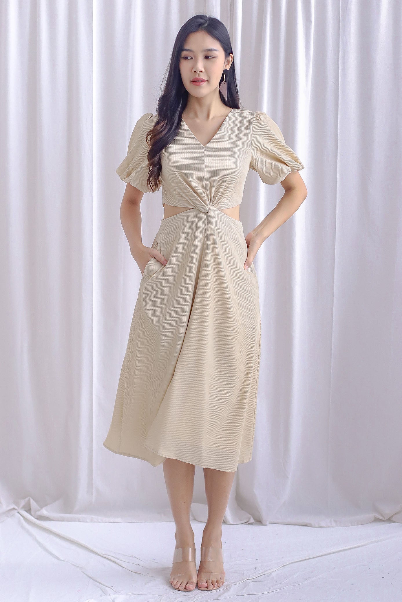 Bea Puffy Sleeve Knot Cut Out Midi Dress In Pale Yellow