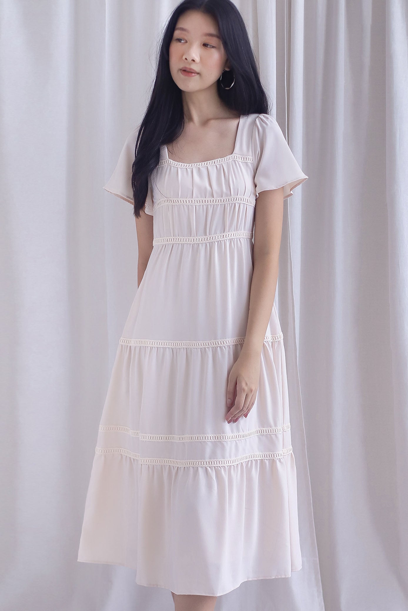 Beatrice Flutter Sleeve Lattice Tier Maxi Dress In Ecru – The Design Closets