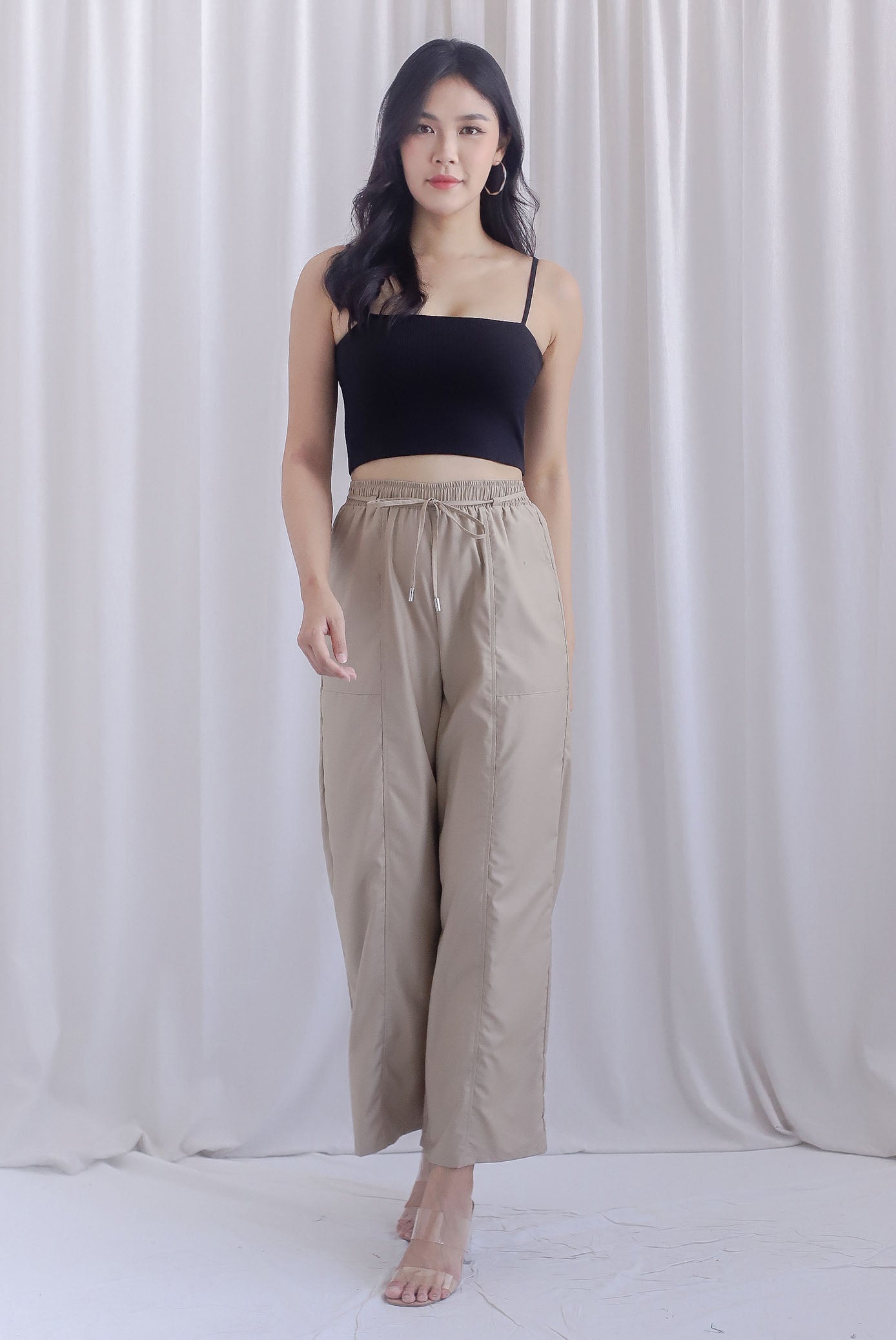 Becca Relaxed Pants In Khaki