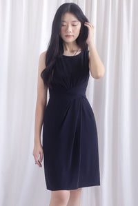 Bethany Pleated Waist Shealth Work Dress In Black