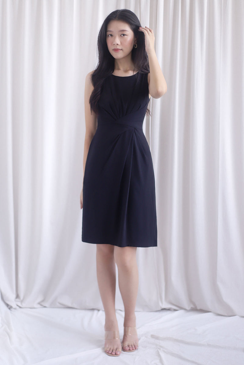 Bethany Pleated Waist Shealth Work Dress In Black