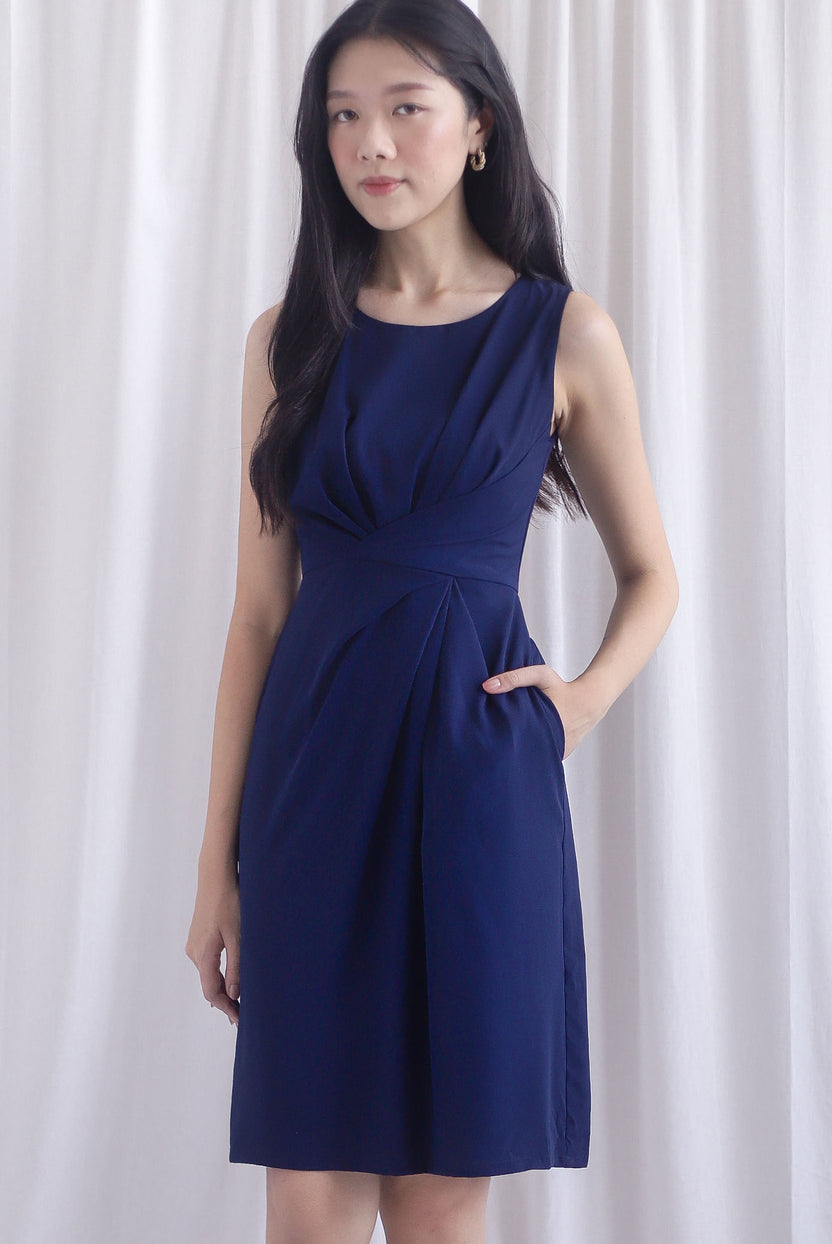 Bethany Pleated Waist Shealth Work Dress In Navy Blue – The Design Closets
