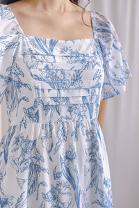Bevelia Flutter Sleeve Pleated Maxi Dress In Teal Porcelain