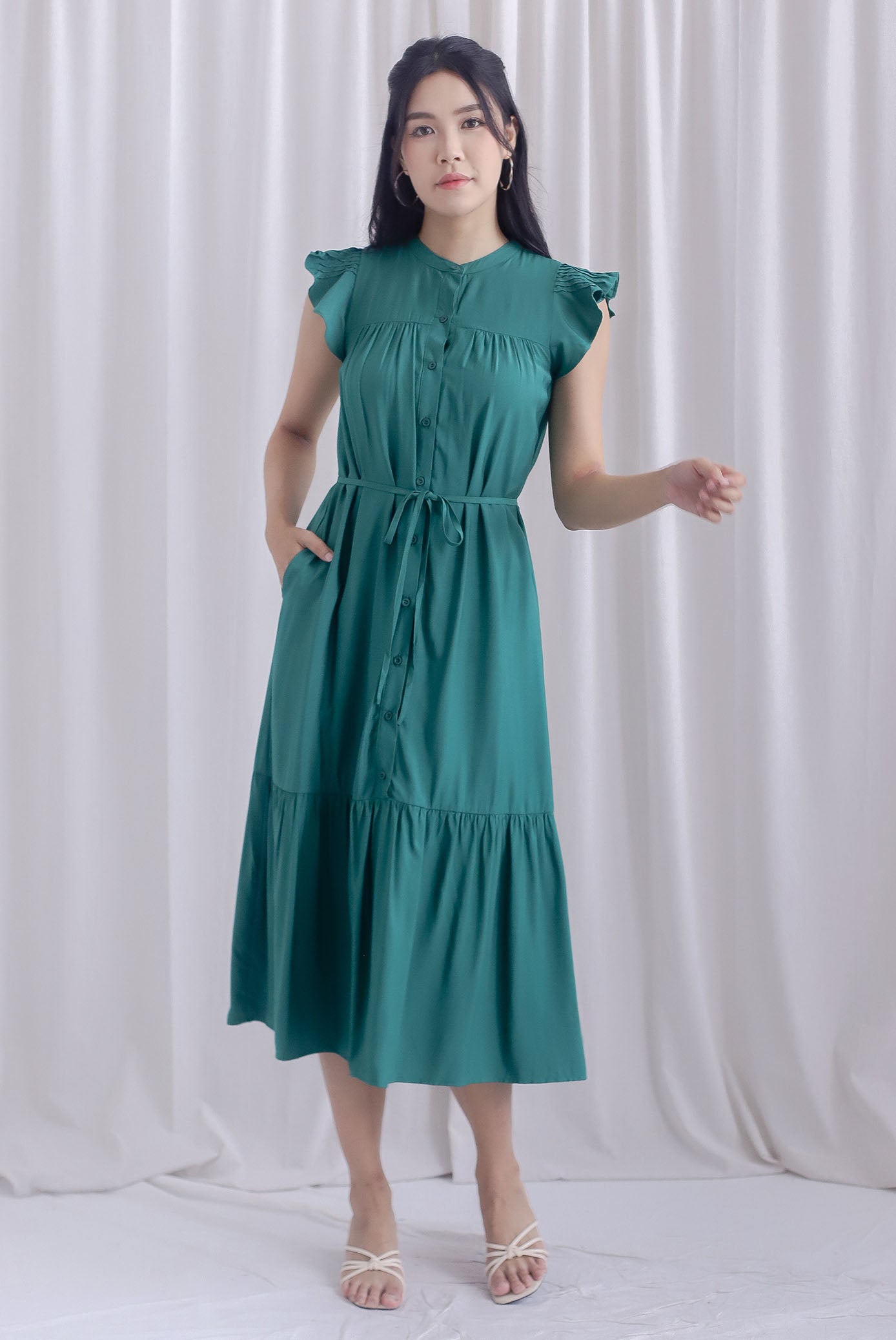 Breen Pleated Frill Sleeve Buttons Dress In Green