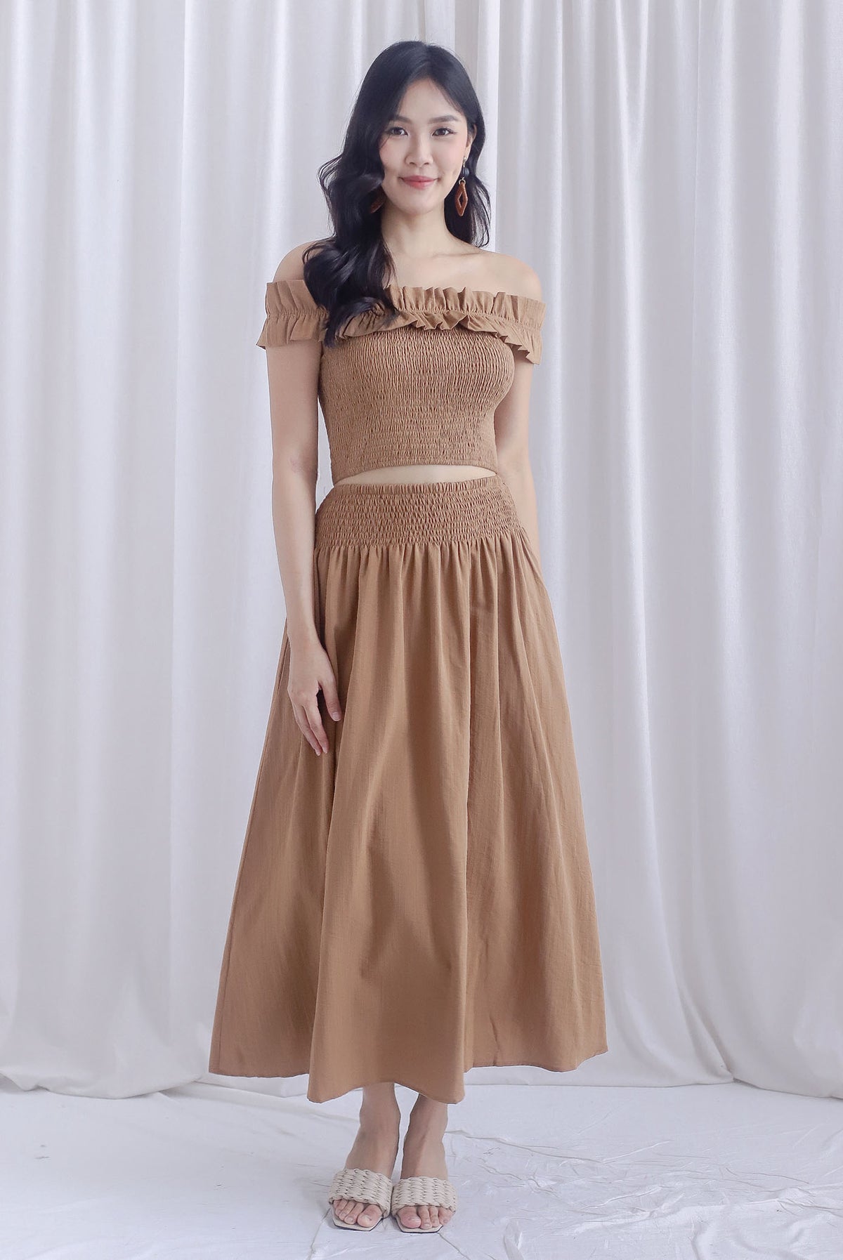 Cadence Smocked Maxi Skirt In Mocha