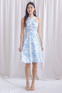 Carin Cross Overlap Midi Dress In Blue Floral