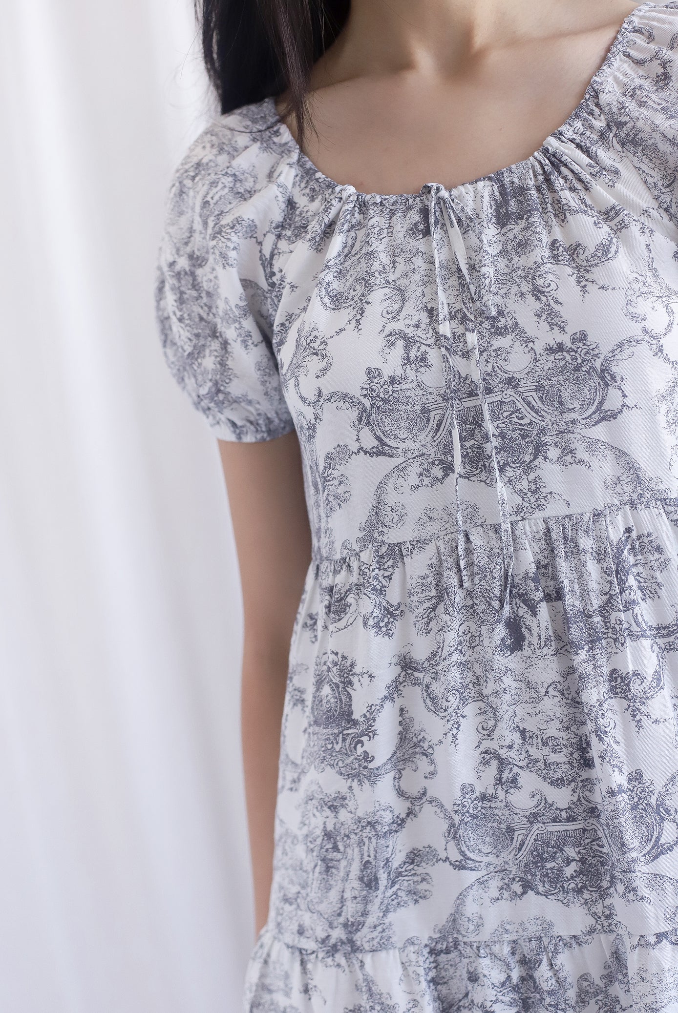 Carmela Porcelain Puffy Sleeves babydoll Dress In Black