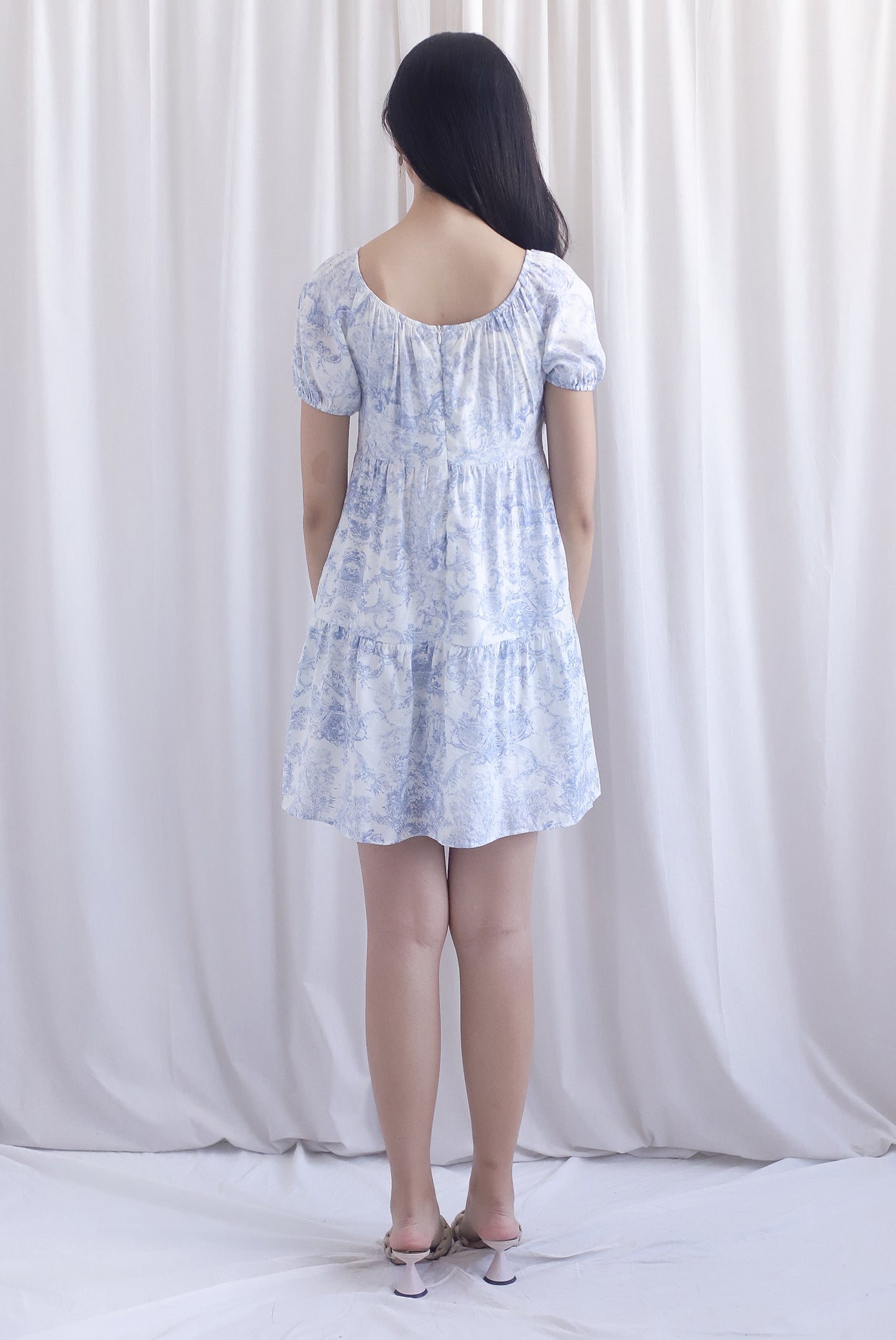 Carmela Porcelain Puffy Sleeves babydoll Dress In Blue