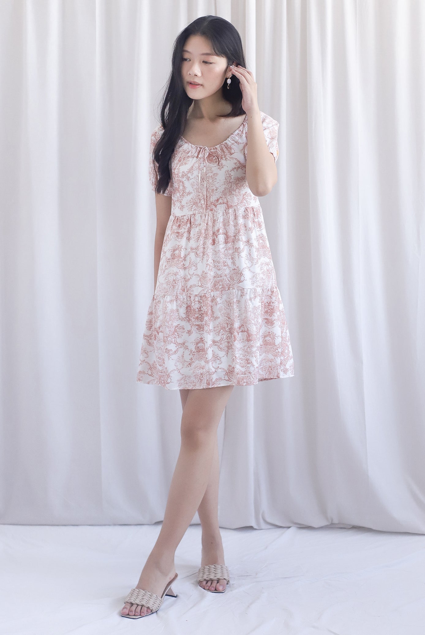 Carmela Porcelain Puffy Sleeves babydoll Dress In Rust