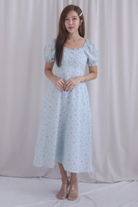 Chandra Frill Floral Gingham Sleeved Midi Dress In Blue