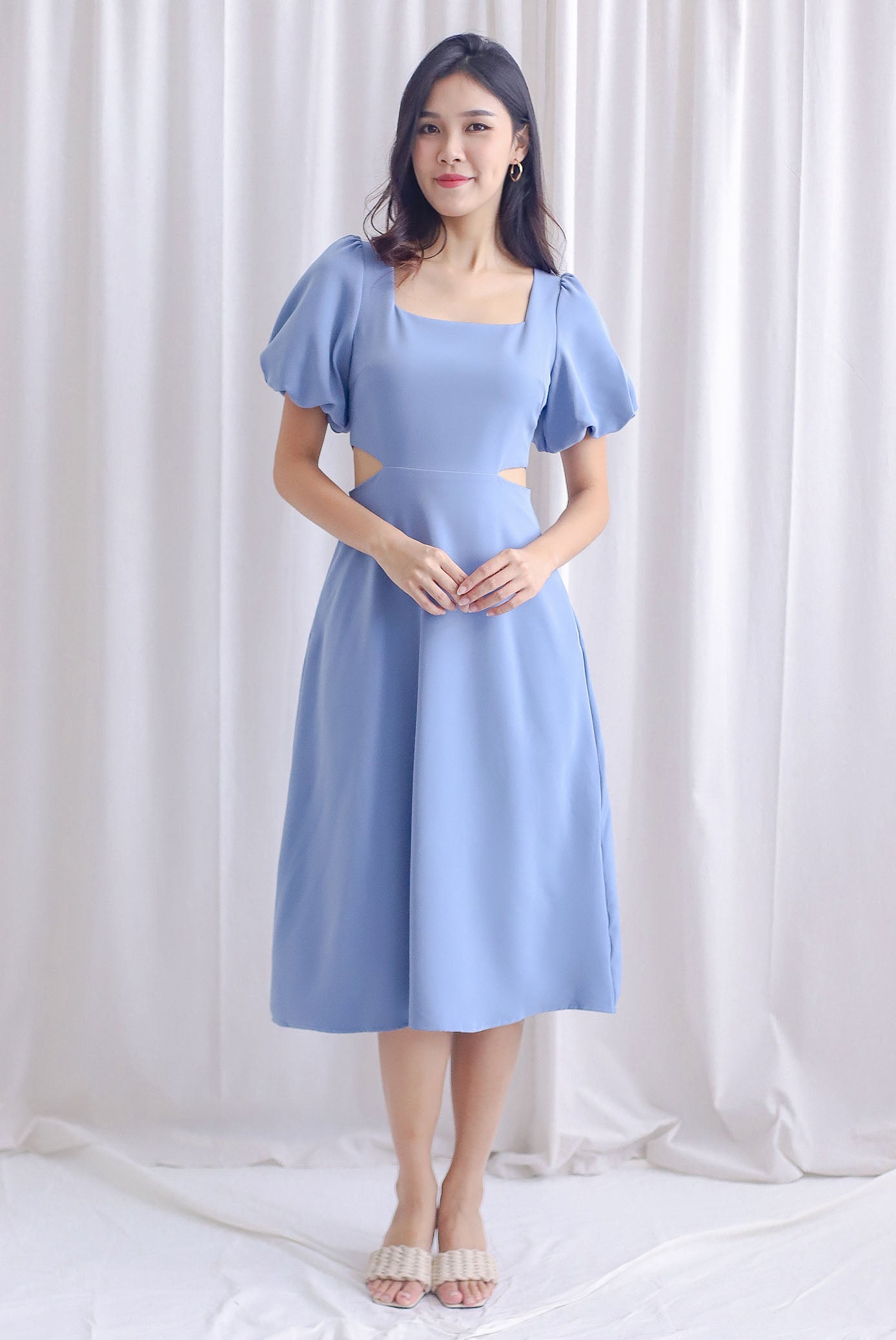 Chantel Sleeved Cut Out Waist Midi Dress In Steel Blue - Size XS Chantel Sleeved Cut Out Waist Midi Dress In Steel Blue - Size XS