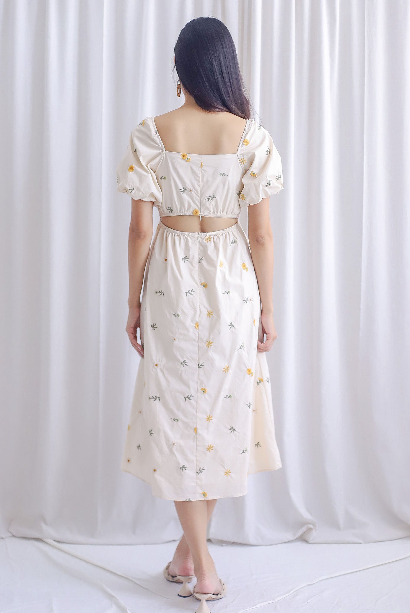 Charlotte Embro Puffy Sleeve Cut Out Back Dress In Cream