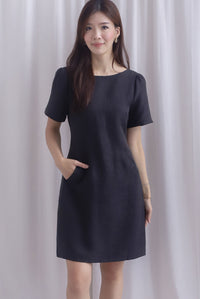 Charmaine Sleeved Wide Neckline Tweed Shift Dress In Black