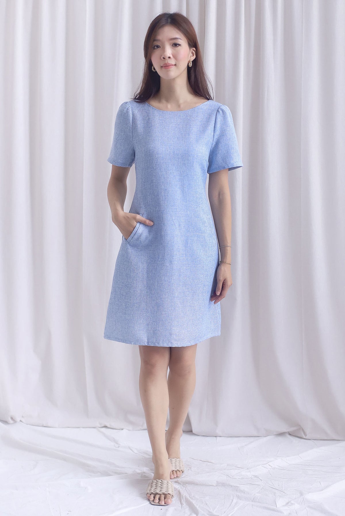 Charmaine Sleeved Wide Neckline Tweed Shift Dress In Blue