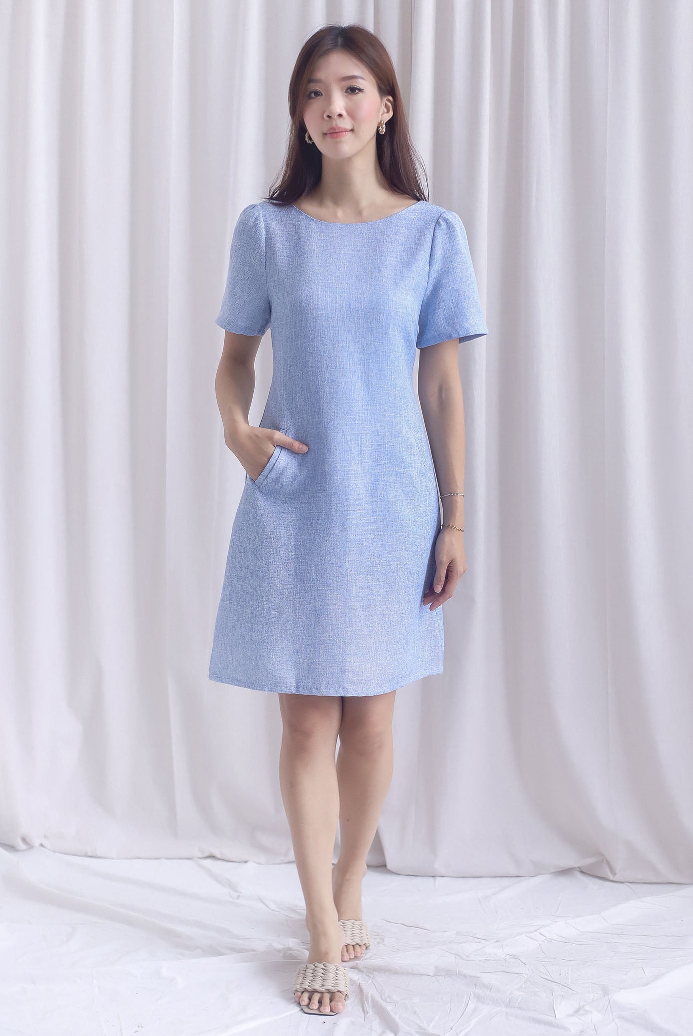 Charmaine Sleeved Wide Neckline Tweed Shift Dress In Blue