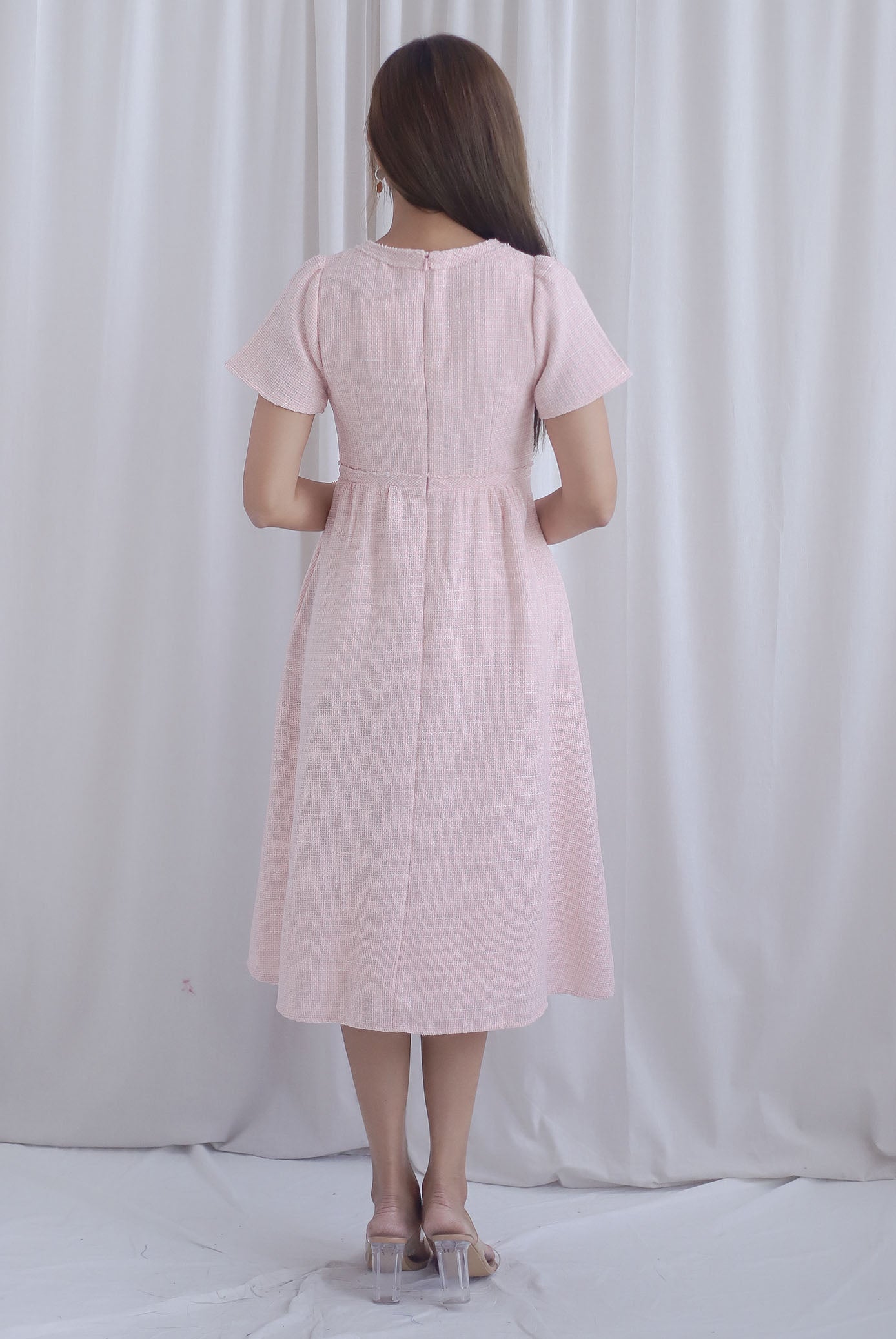 Chelle Tweed V Wastline Midi Skater Dress In Pink