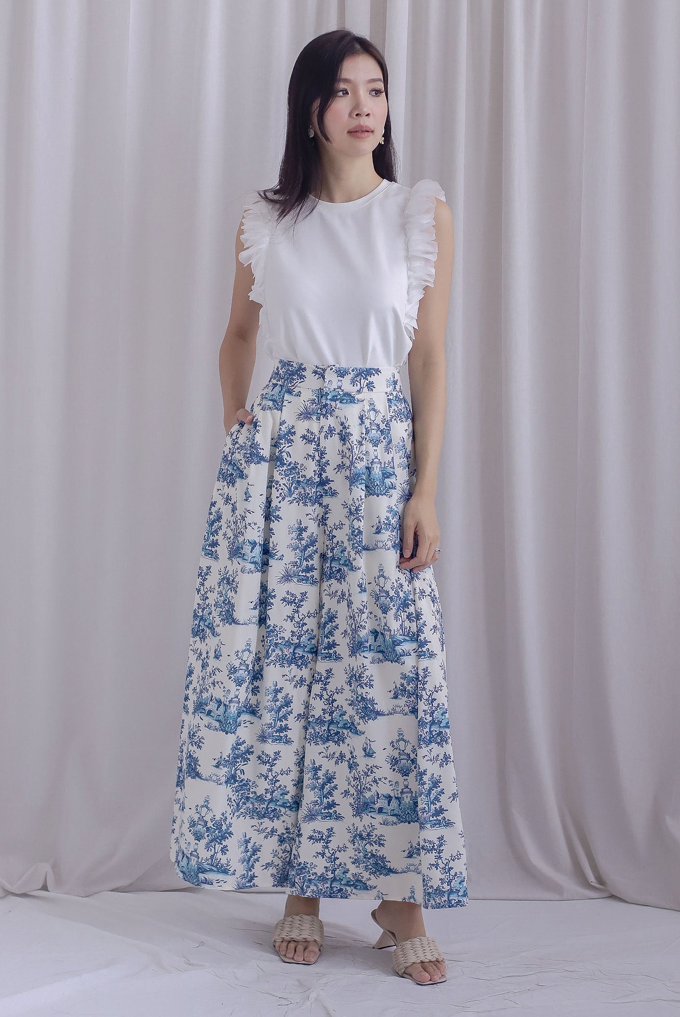 Chinoiserie Printed Wide Culottes In White