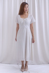 Clarisse Sleeved Lattice Trim Ruched Midi Dress In Lattice Floral