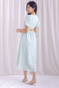 Clifford Embro Puffy Sleeve Tie Back Maxi Dress In Mint Green