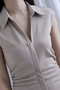 Daphne Collar Front Zip Ruched Dress In Ecru