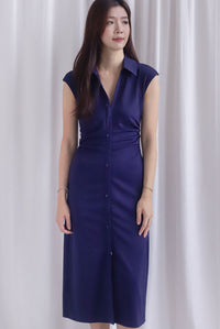 Daphne Collar Front Zip Ruched Dress In Navy Blue