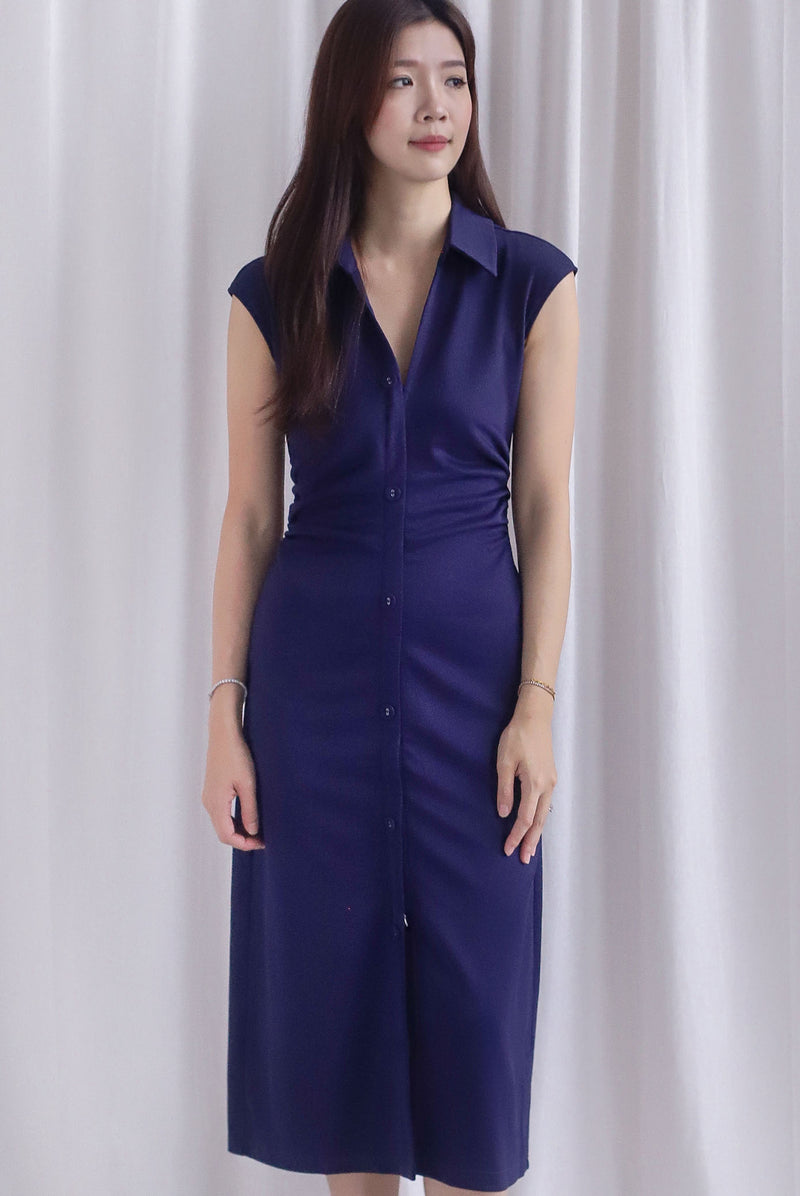 Daphne Collar Front Zip Ruched Dress In Navy Blue
