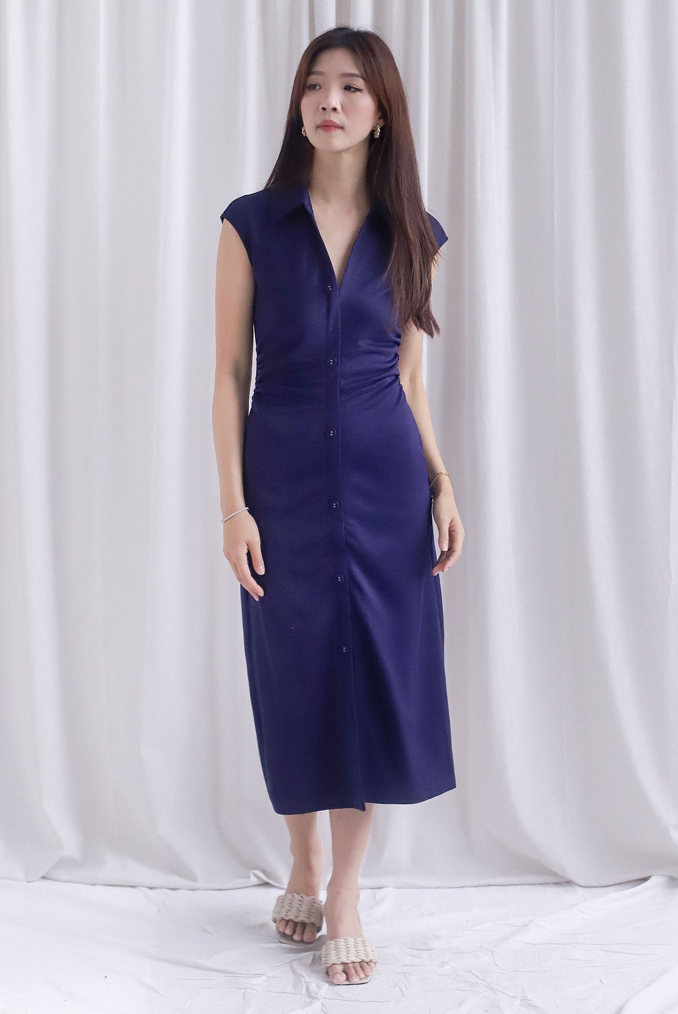 Daphne Collar Front Zip Ruched Dress In Navy Blue