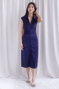 Daphne Collar Front Zip Ruched Dress In Navy Blue