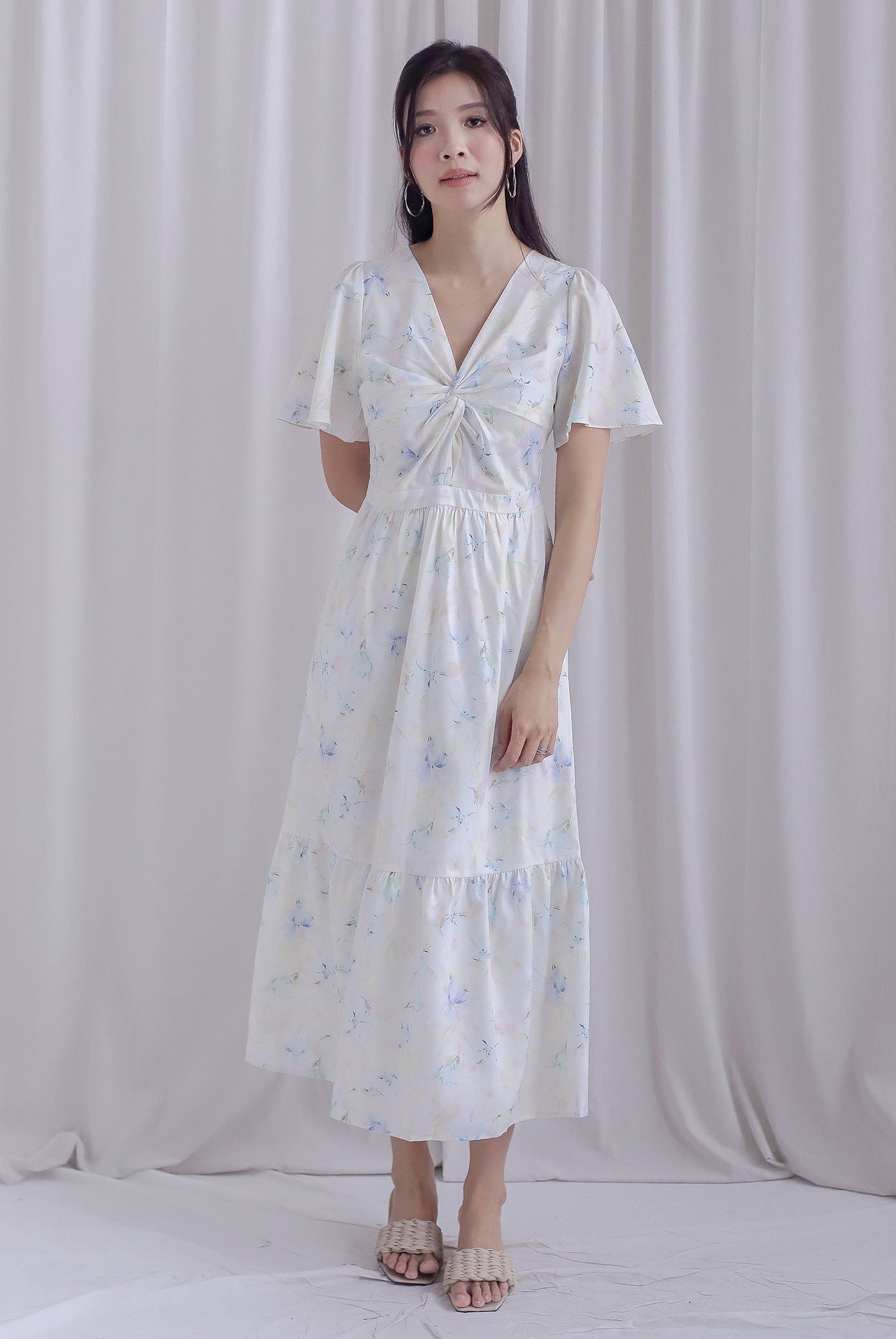 Dora Floral Flutter Sleeve Knot Midi Dress In White/Blue