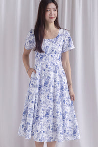 Efisio Porcelain Sleeved Seam Midi Dress In Blue