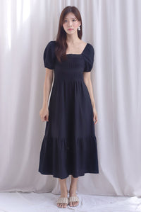 Elfrida Puffy Sleeve Lattice Pintuck Midi Dress In Black