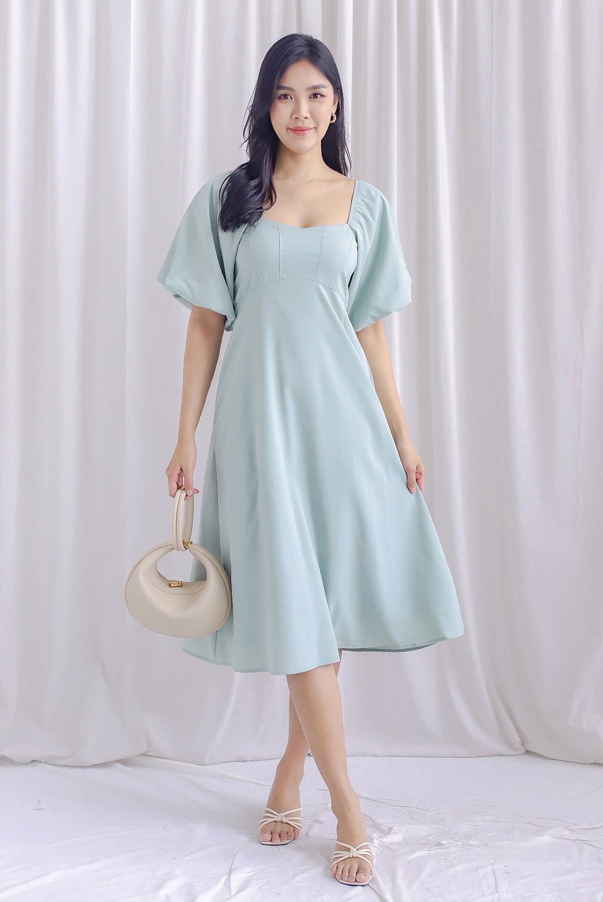 Ellie Puffy Sleeve Seam Bustier Midi Dress In Sage