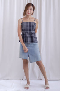 Elly Plaids Spag Peplum Top In Black