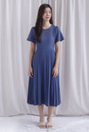Elon Sleeved Pleat Midi Dress In Steel Blue