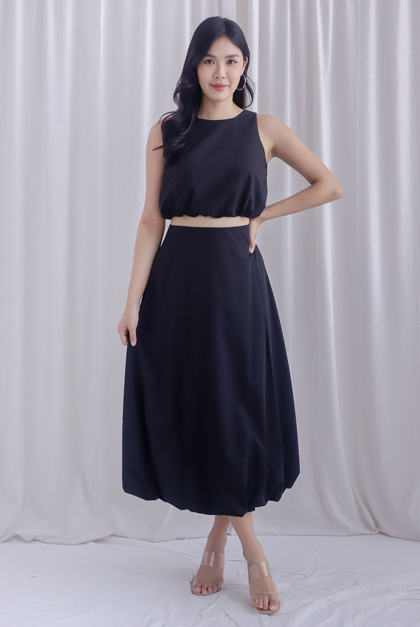 Ember Balloon Maxi Skirt In Black